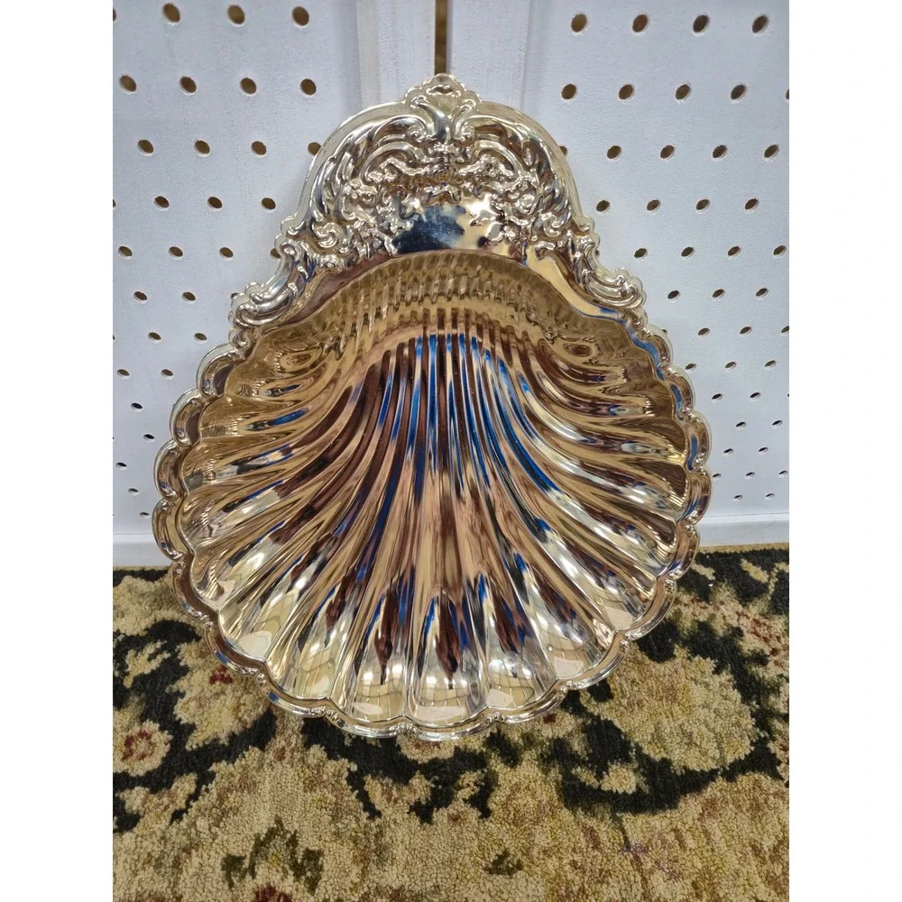 Leonard Silverplated Shell Serving Tray Scalloped Floral Vintage Catchall Dish